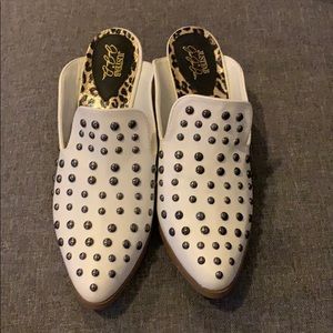 Rose Slip-On Mules JustFab